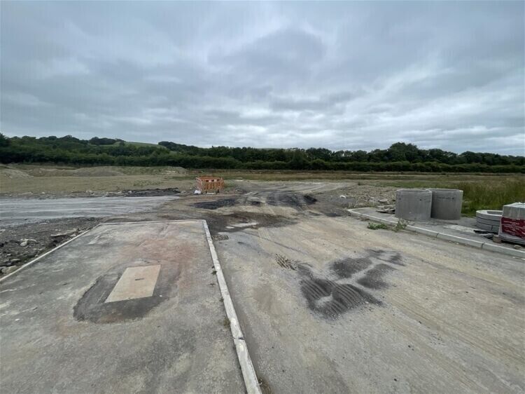 Prime South Molton Industrial/Office Development Site Available Immediately Photo 3