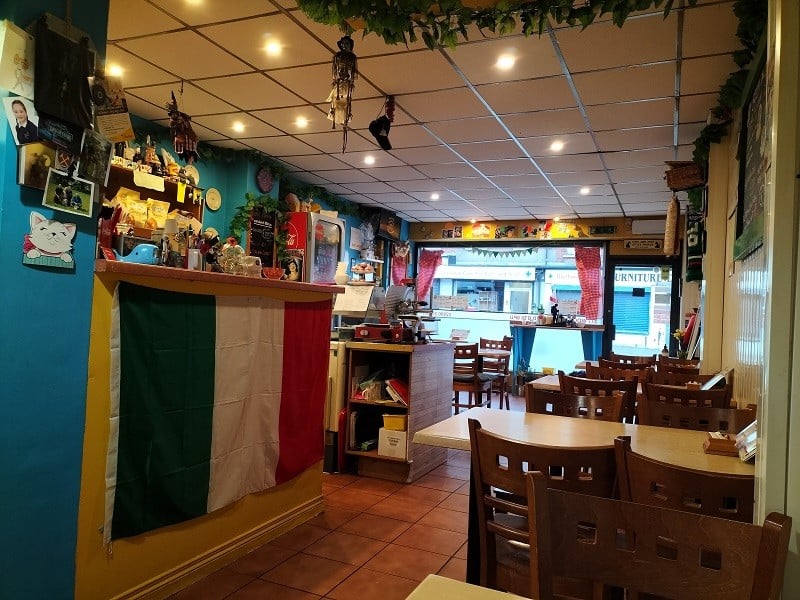 Highly rated Italian Restaurant and Cafe for sale Photo 3