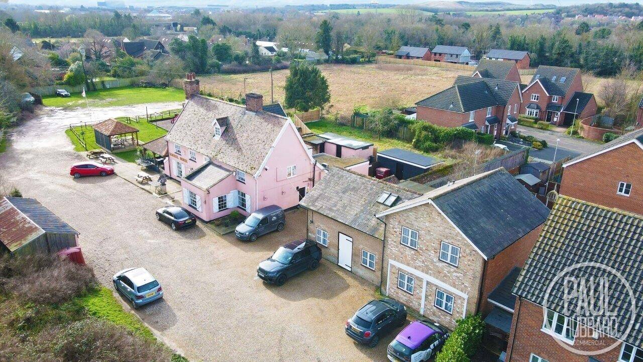 Grade II Listed Pub and Restaurant with Owner's and Guest Accommodation in Needham Market Suffolk Photo 4