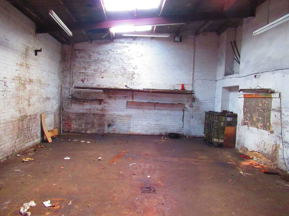 Motor Vehicle Workshop in Darwen Town Centre For Sale - Prime Location with On-Street Parking Photo 3