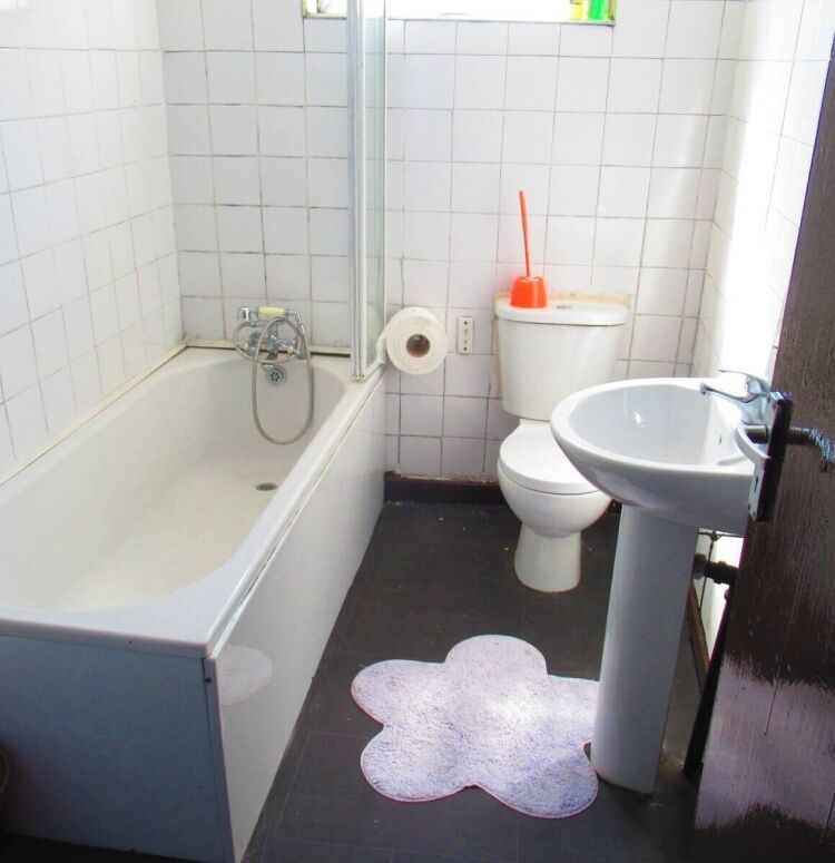 Freehold Business Property with Vacant Flat in Blackburn, Ideal Investment Photo 3