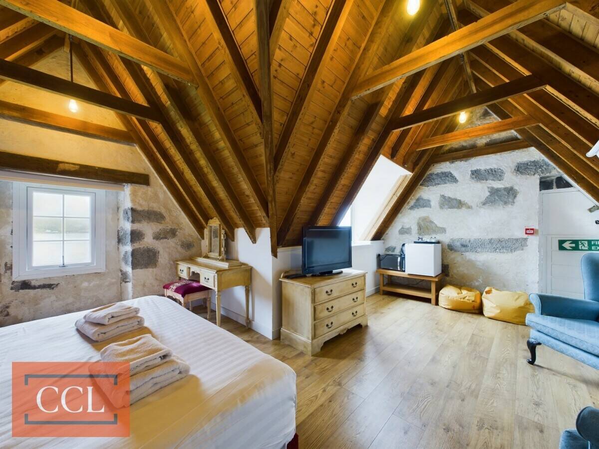 Victorian Villa with Modern Extension Hotel in Scottish Highlands for Sale Photo 3