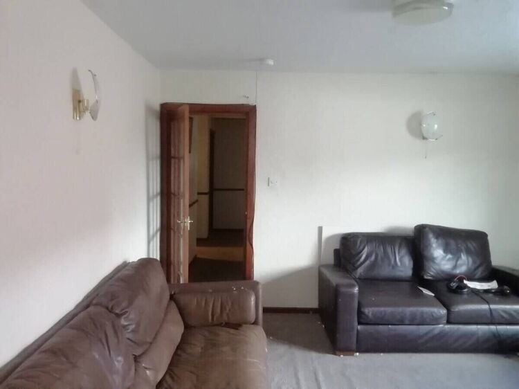 Prime Freehold Investment Property with Tenants in St Helens Merseyside Photo 3