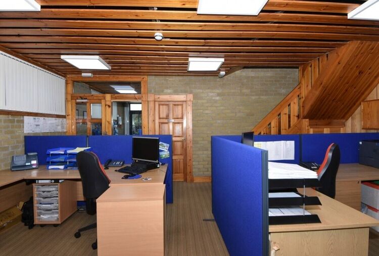 Prime 2-Storey Office Space in Scottish Highlands, Perfect for Professional Needs Photo 3