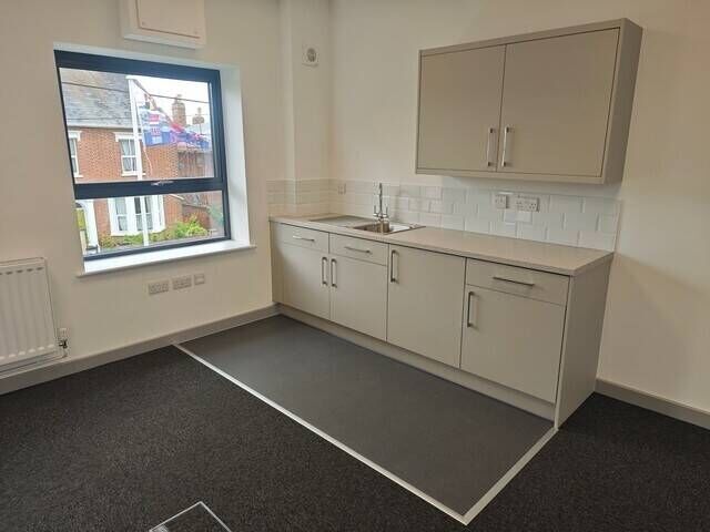 Spacious, Refurbished High Street Offices in Wivenhoe with Parking Photo 3