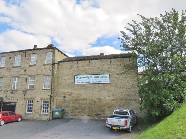 Shipley's Spacious Freehold Commercial Property with Excellent Parking Facilities for Sale Photo 3