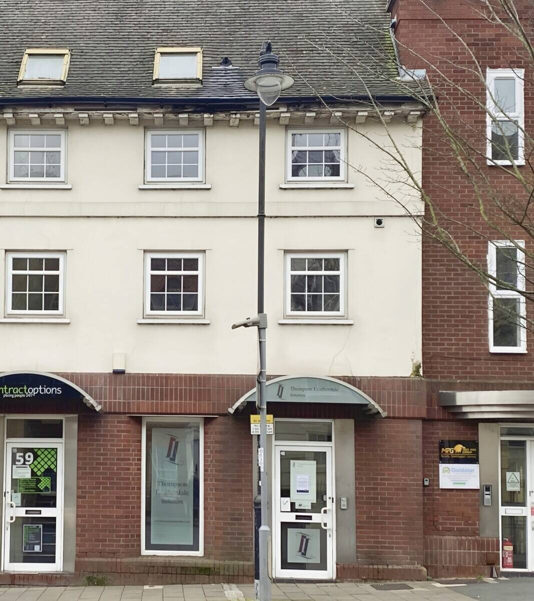 Spacious E-Class Commercial Office Available for Immediate Rent in London Street, Reading Photo 3
