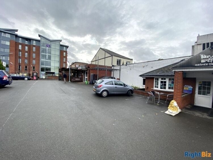 Spacious Freehold Commercial Property with Land in Coventry West Midlands Photo 3