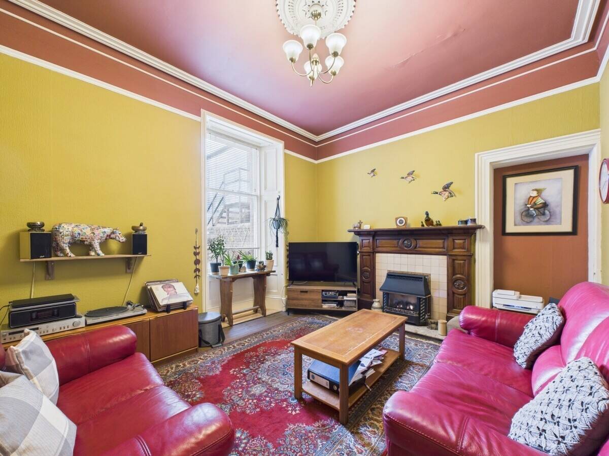 Victorian Guest House For Sale in Inverness, Blaeberry House, An Eco-Friendly B&B Photo 3
