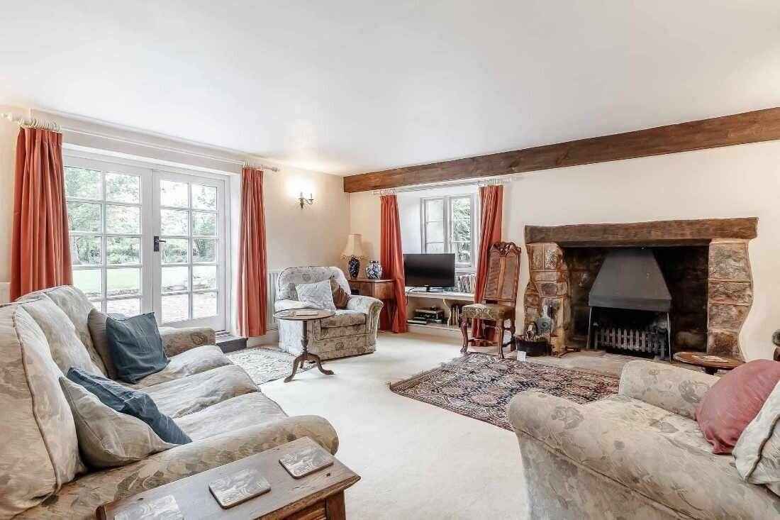 Charming 4BR Farmhouse and 3 Cottages in Tranquil Exeter Devon for Sale Photo 3