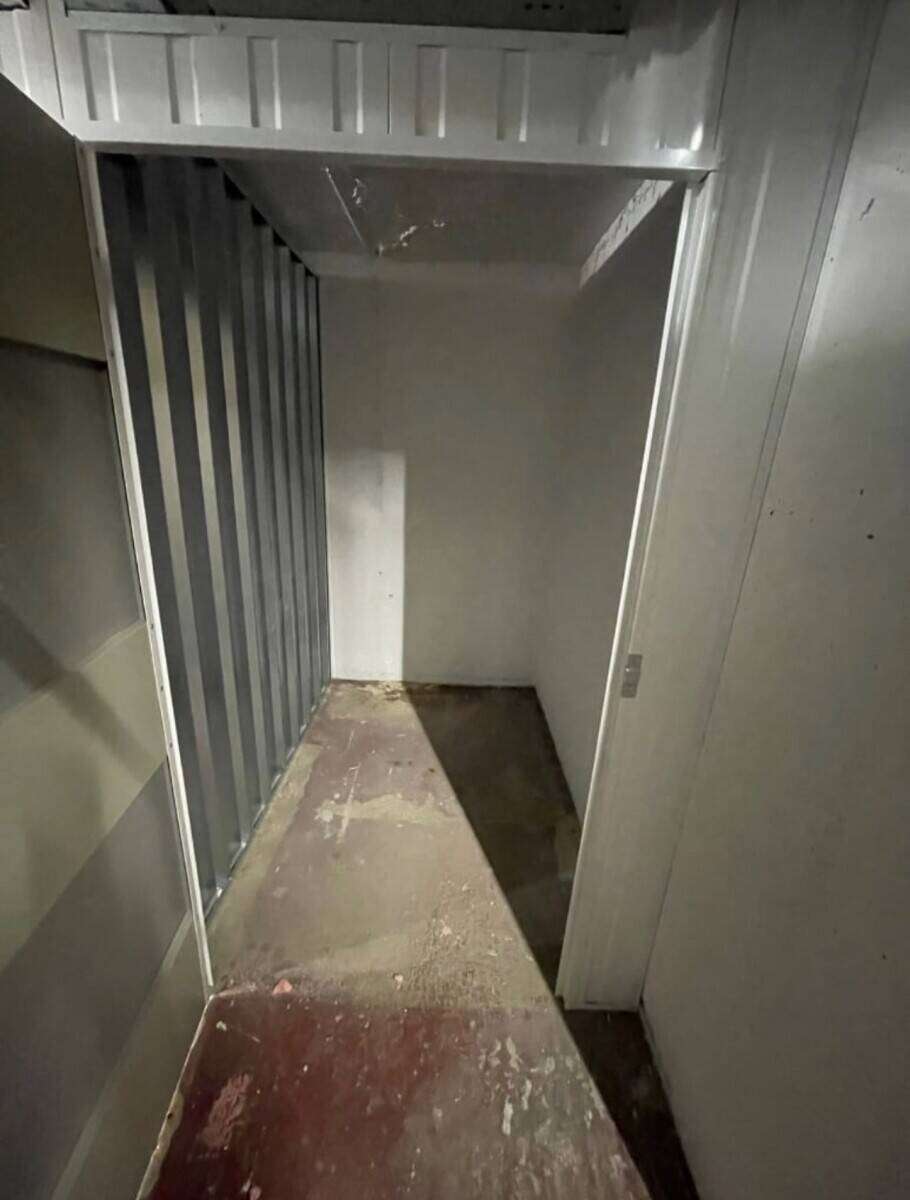 High Street Storage Units in Prime Purley Location, CR8, Available for Sale Photo 3