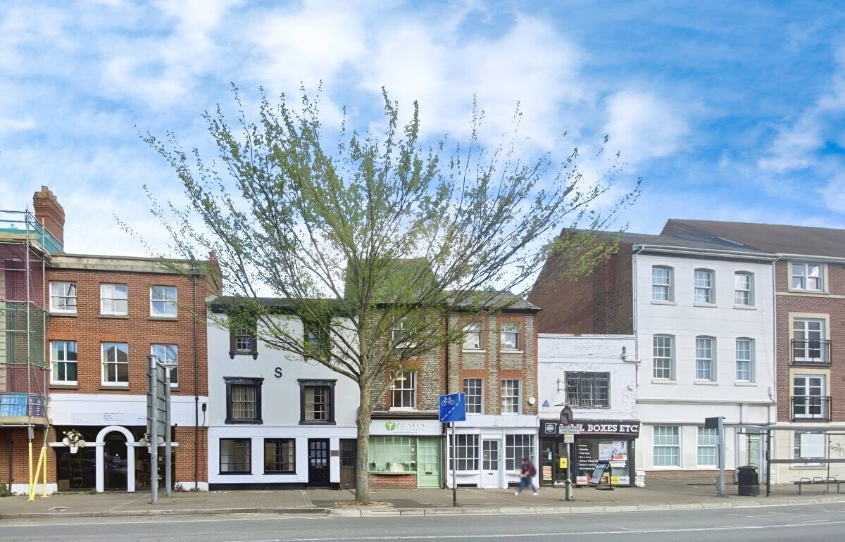 Prime E-Class Commercial Space Available for Rent in Central Reading, Berkshire Photo 3