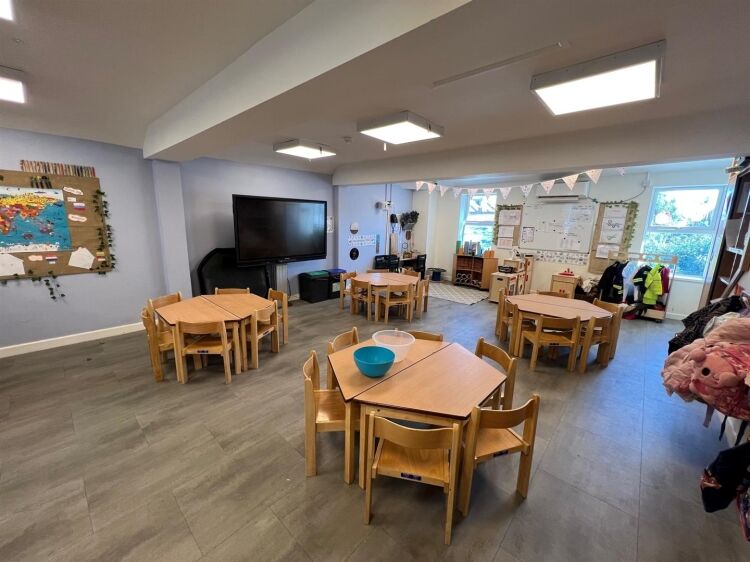 Prime Commercial Property in Bristol Fully Let to Established Pre-School and Therapy Rooms Photo 3