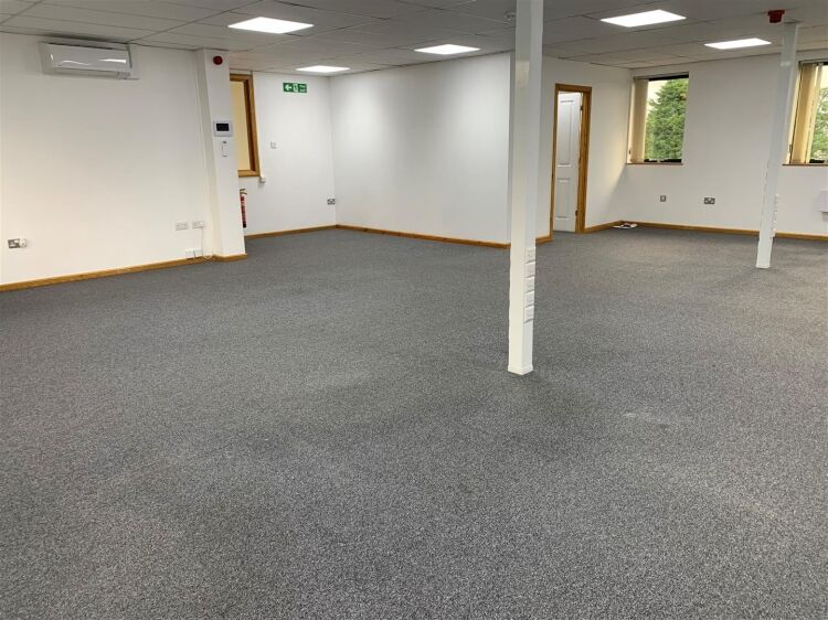 Newly Refurbished Office Space in Apex Court, Almondsbury, Bristol Available for Rent Photo 3