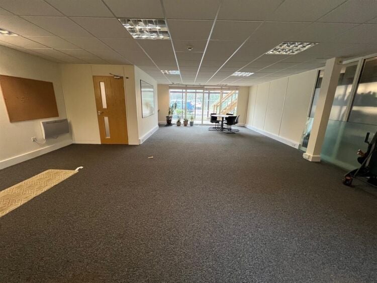 Ground Floor Office Suite with Stunning Views Available for Rent in Bristol Photo 3