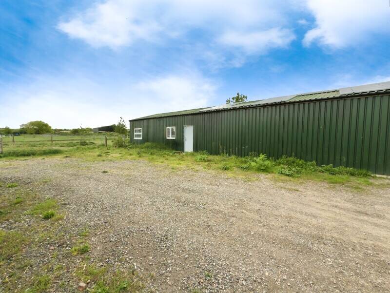 Rent a Versatile, Eco-Friendly Office Space in Accessible Wickford Essex Photo 3