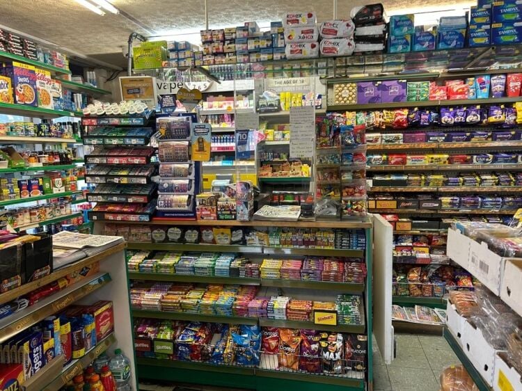 Convenience Store with Residential Space for Sale in Coventry, West Midlands Photo 3