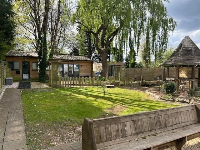 A selection of commercial units ranging from approximately 154 sq ft to 160 sq ft are now available to let. these flexible spaces are suitable for a v Photo 3