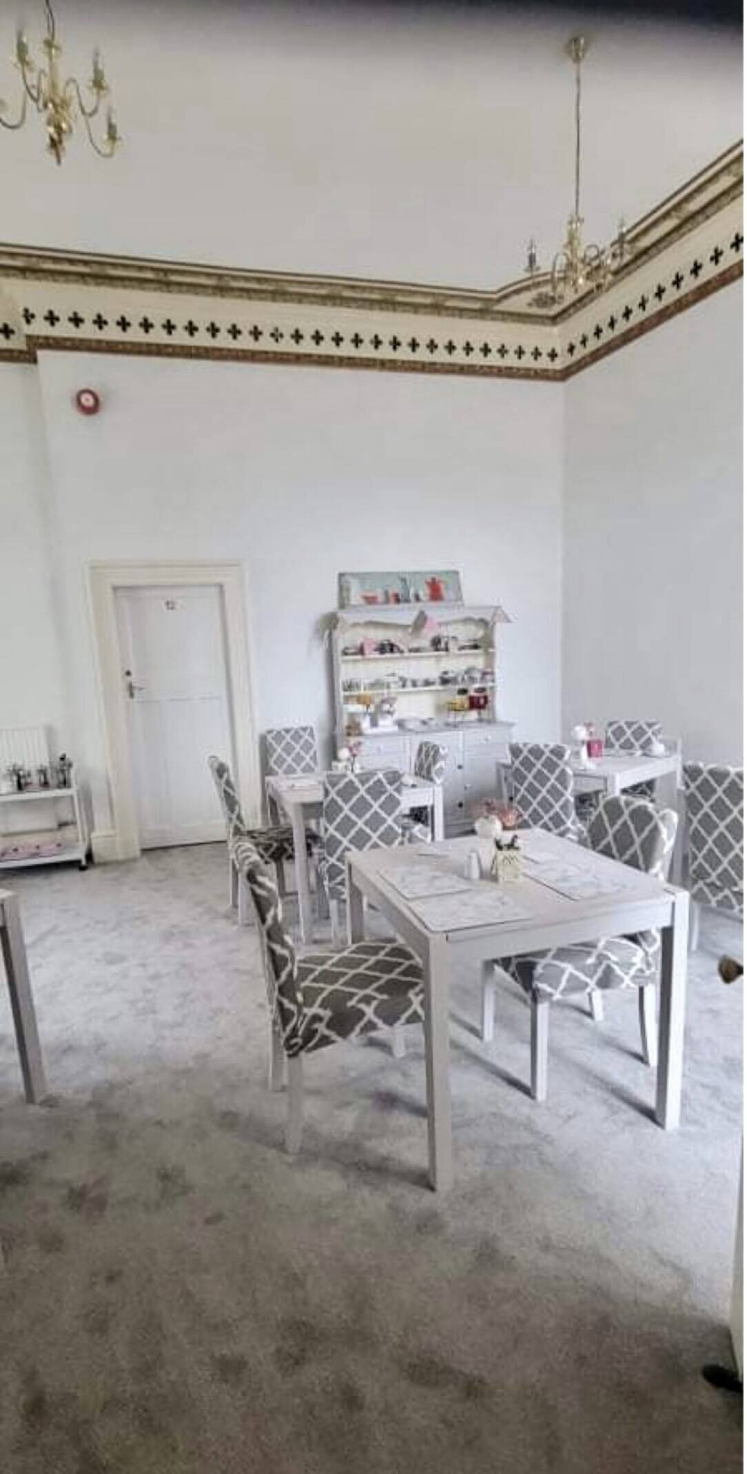 Eight-Bedroom Victorian Villa Bed and Breakfast for Sale in Llandudno Conwy Photo 3
