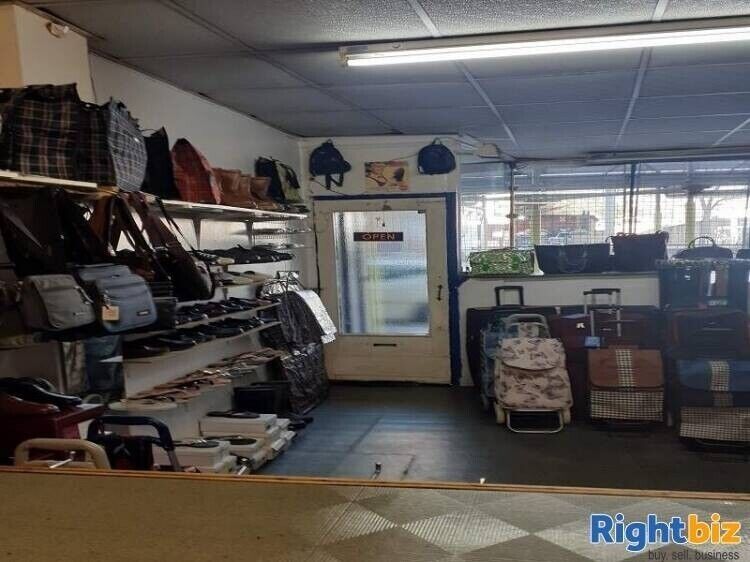 Thriving Business Opportunity on Busy Well Street, Hackney, London Photo 3