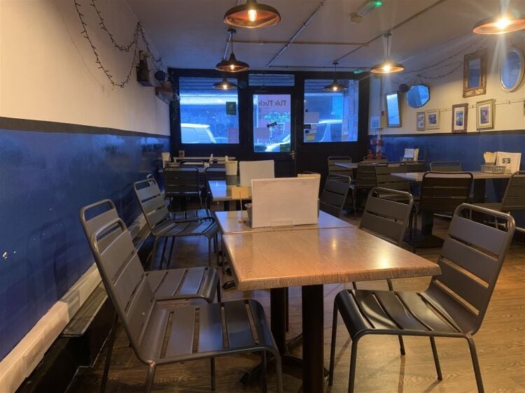 Ground floor restaurant café for sale in Bristol with basement storage and city centre access Photo 3