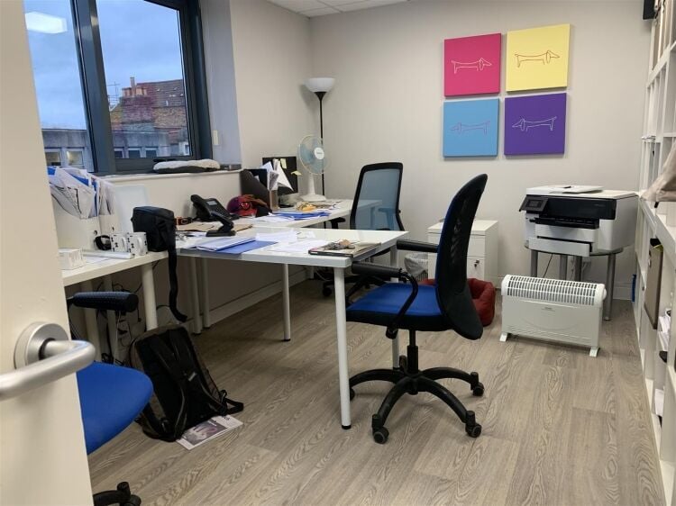 Top Floor Office Suite for Sale on Whiteladies Road in Bristol Photo 3