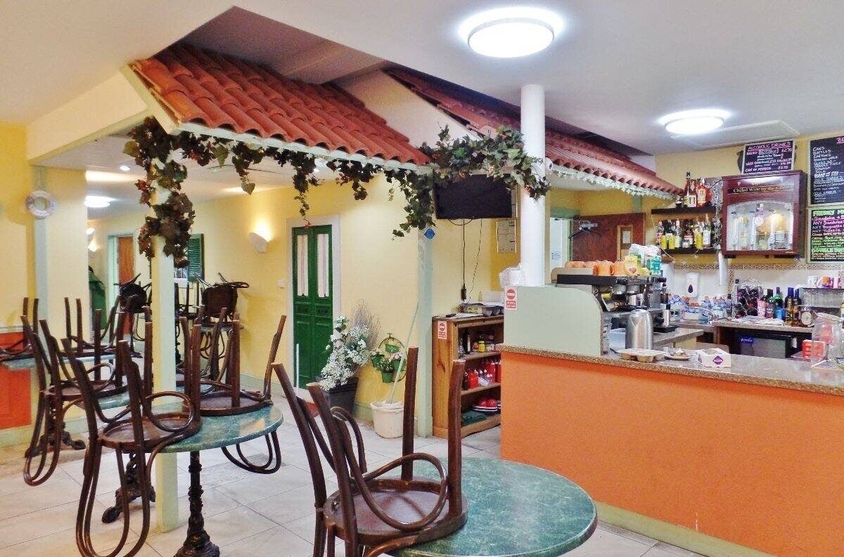 Mixed Use Freehold Investment Property for Sale in Cardiff Town Photo 3