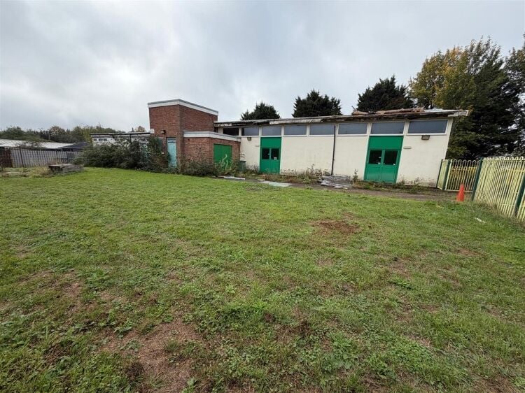 0.72-Acre Parcel in Bristol with Former Youth Centre Ready for Redevelopment Photo 3