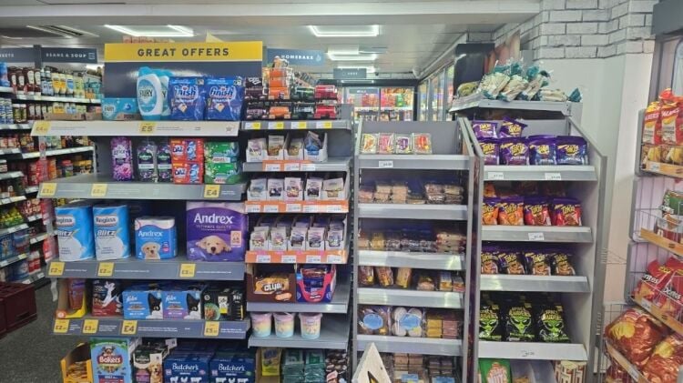 WELL-ESTABLISHED HIGH TURNOVER FRANCHISE COVIENIENCE/OFF LICENSE RETAIL SHOP WITH UPPERS BIRMINGHAM| REFERENCE (#CS0802) Photo 3