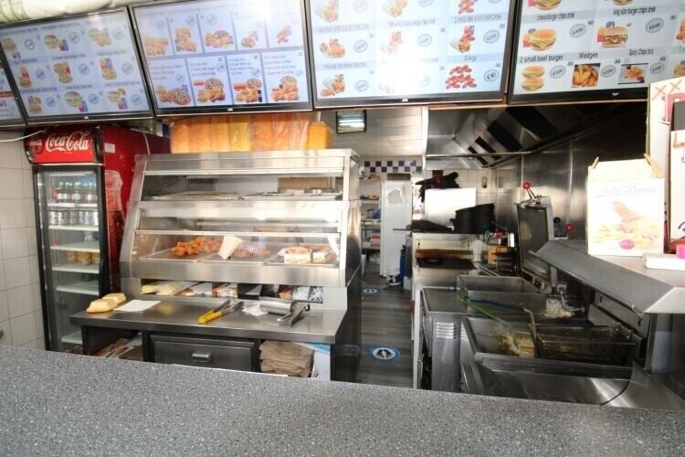 Prime Station Road, Harrow Business Property Available Now Photo 3