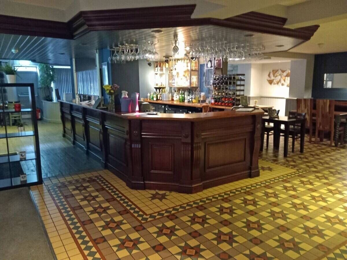Railway Tavern in DukesTown, Tredegar for Sale - Spacious Public House with Vacant Possession Photo 3