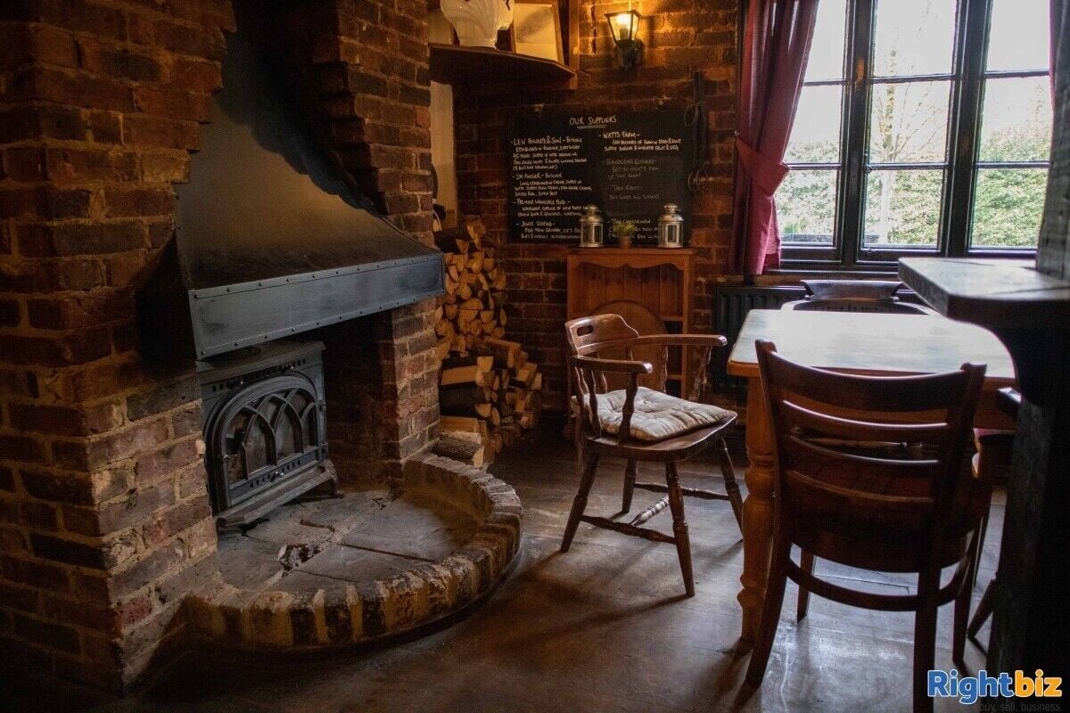 Profitable Pub Near Large Housing Project in West Sussex For Sale Photo 3