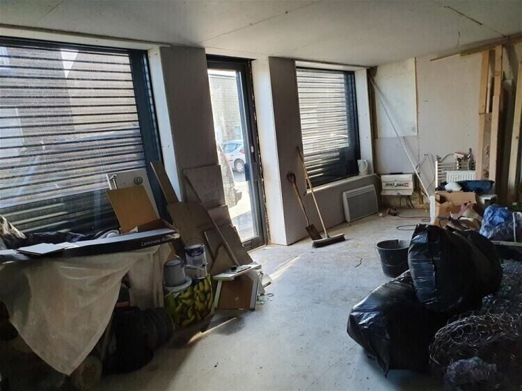 Refurbished Bradford Property for Sale, Ideal for Various Business Ventures Photo 3