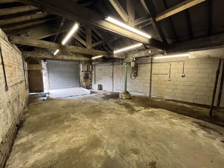 Bradford Vacant Unit Ideal for Storage/Workshop Available for Sale Photo 4