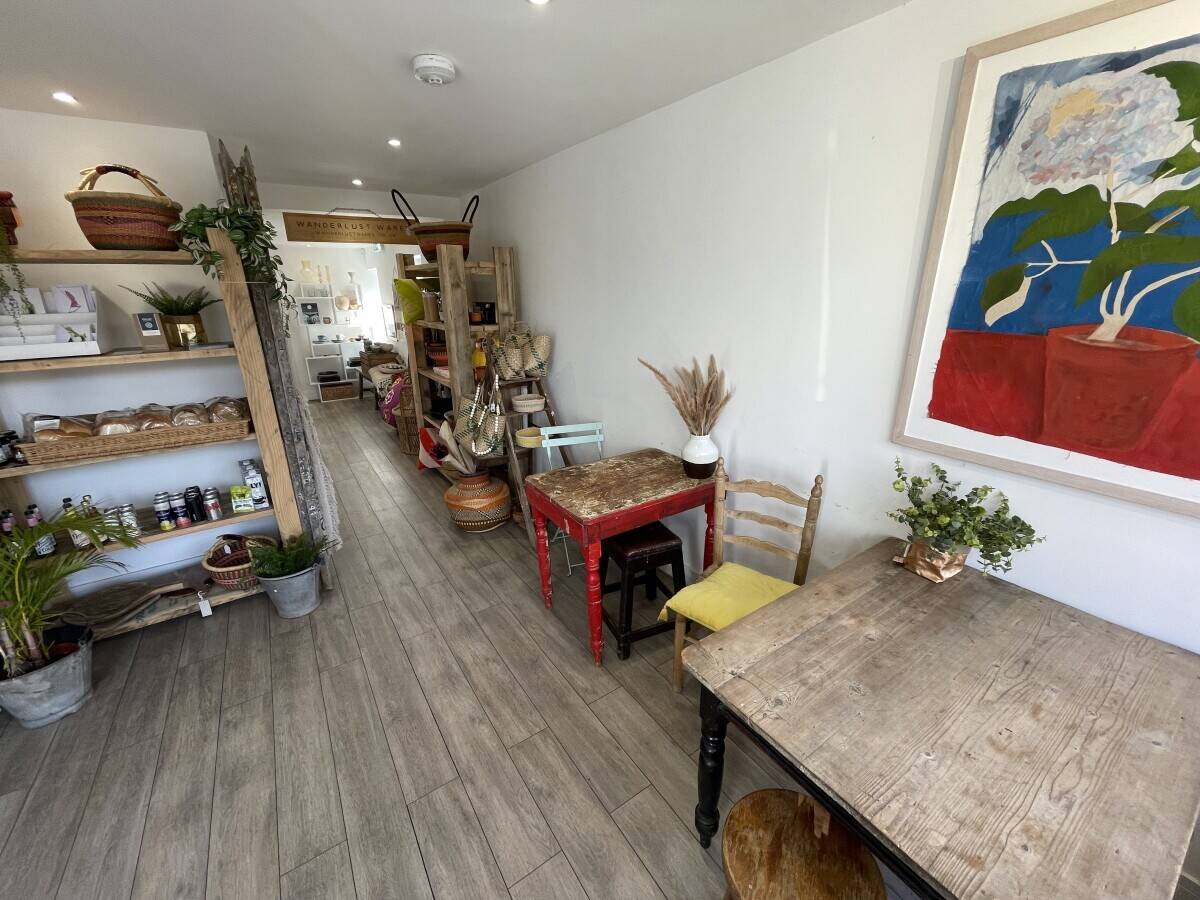 Stunning Estuary Village Cafe & Deli For Sale in Kingsbridge Photo 4