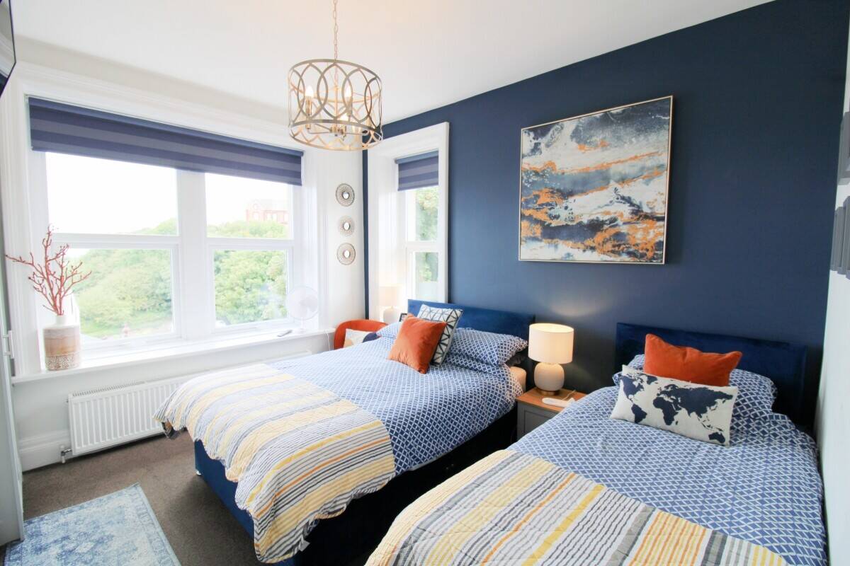 Turnkey Coastal Guest House for Sale, Prime Location in Whitehaven Cumbria Photo 4