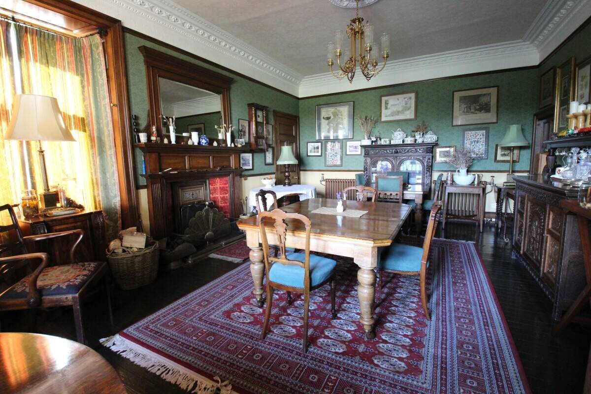 Stunning Period Property with Guest House and Catering Business in Speyside Heartland Photo 3