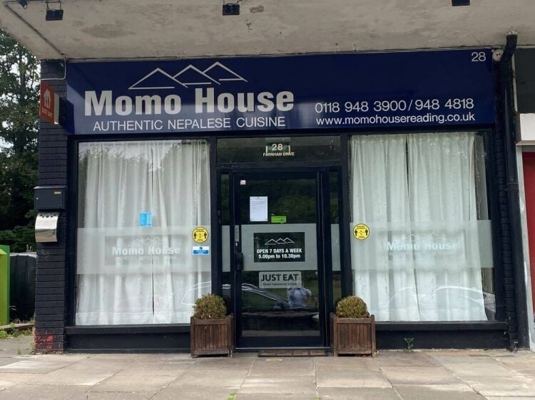 Prime Ground Floor Commercial Property in Reading for Investment Opportunity Photo 4