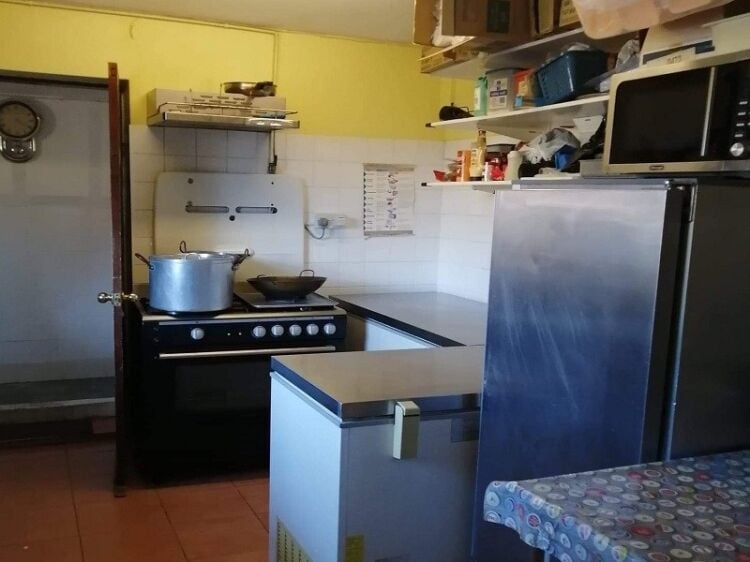 Prime Location Commercial/Residential Freehold Property with Business Opportunities in Wisbech Photo 4
