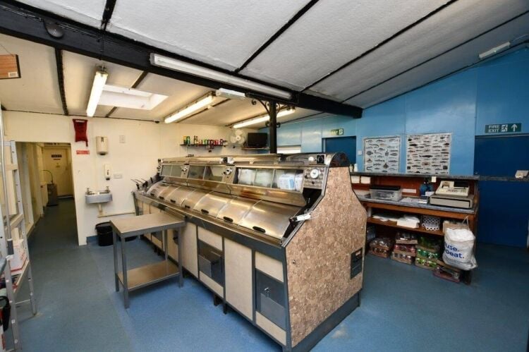 Southwold's Popular Fish & Chip Shop on High Street for Sale Photo 4