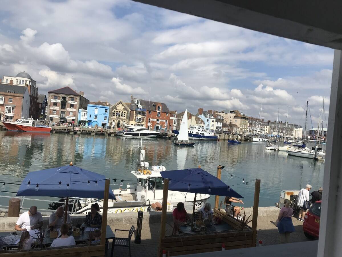 Rent a Cafe at Weymouth Harbour with Outdoor Seating Photo 4