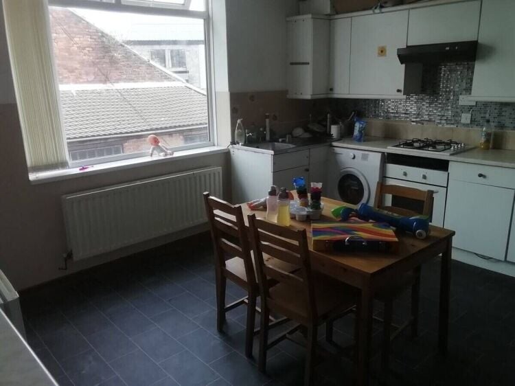 Prime Freehold Investment Property with Tenants in St Helens Merseyside Photo 4