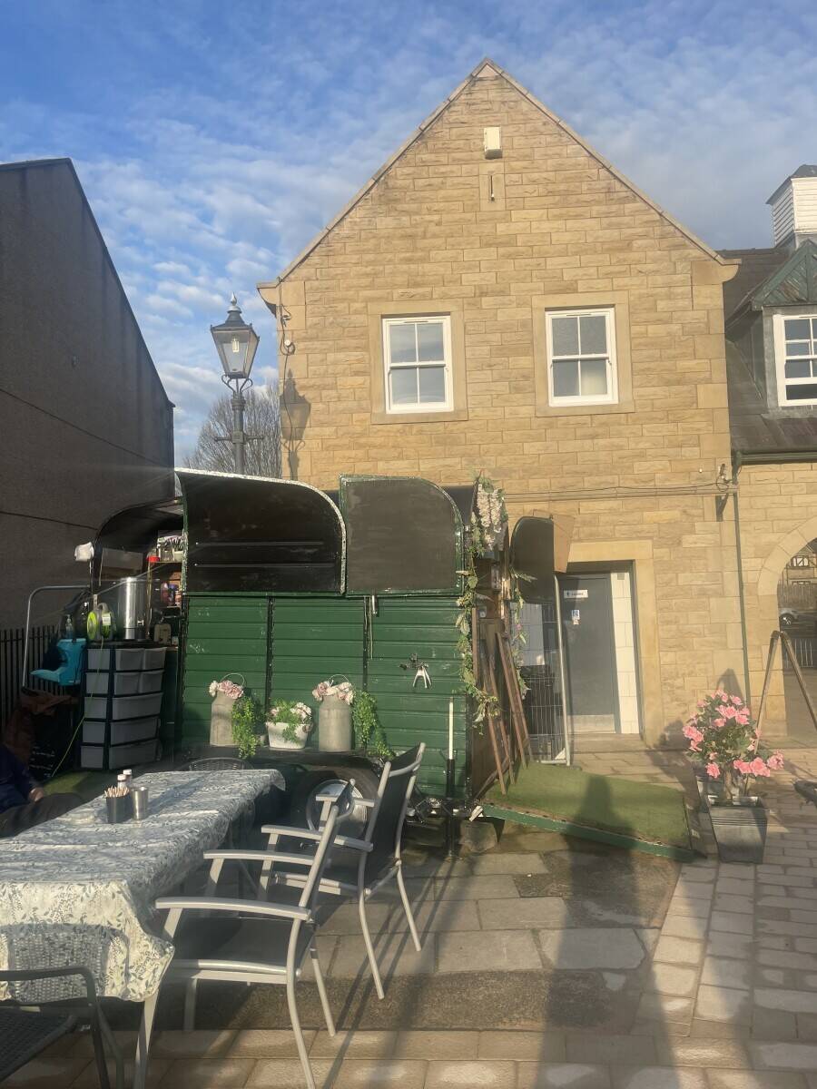 Prime Location Horsebox Café with Complete Equipment in Clitheroe Lancashire for Sale Photo 4