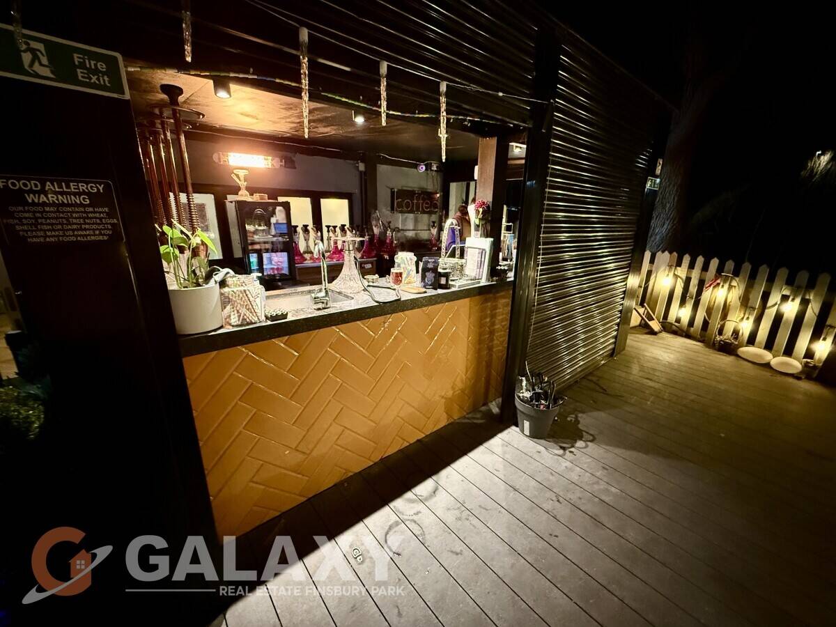 Shisha Lounge & Restaurant Venue | Former Pub | With Residential Uppers & Outdoor Seating Photo 4