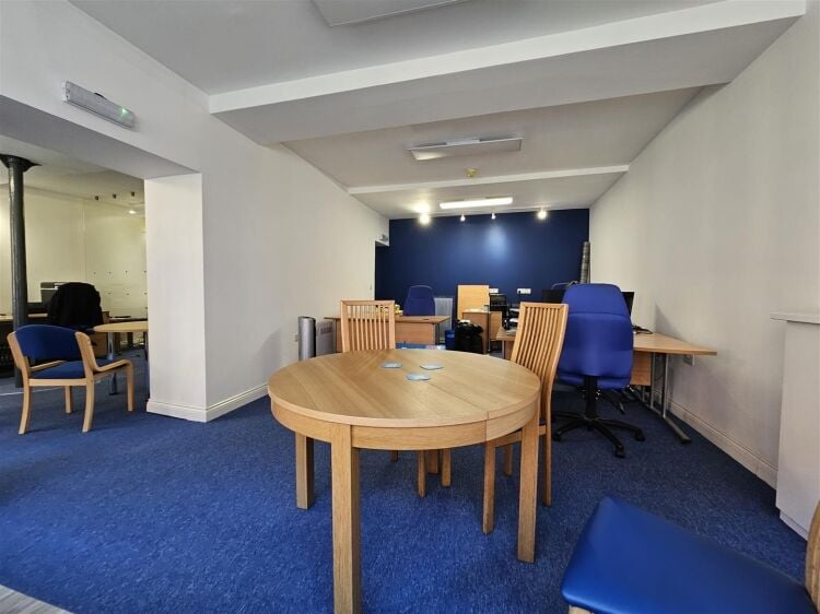 Substantial, Fully Let Mixed-Use Investment Property for Sale in Bristol Photo 4