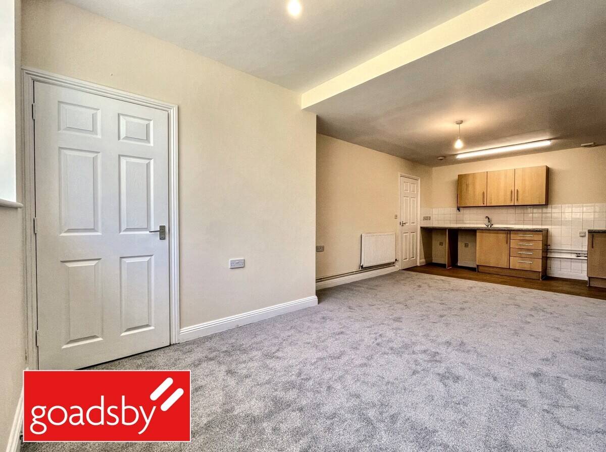 4 Newly Refurbished Garden Flats in Bournemouth, Perfect for Airbnb or Residential Letting Photo 4