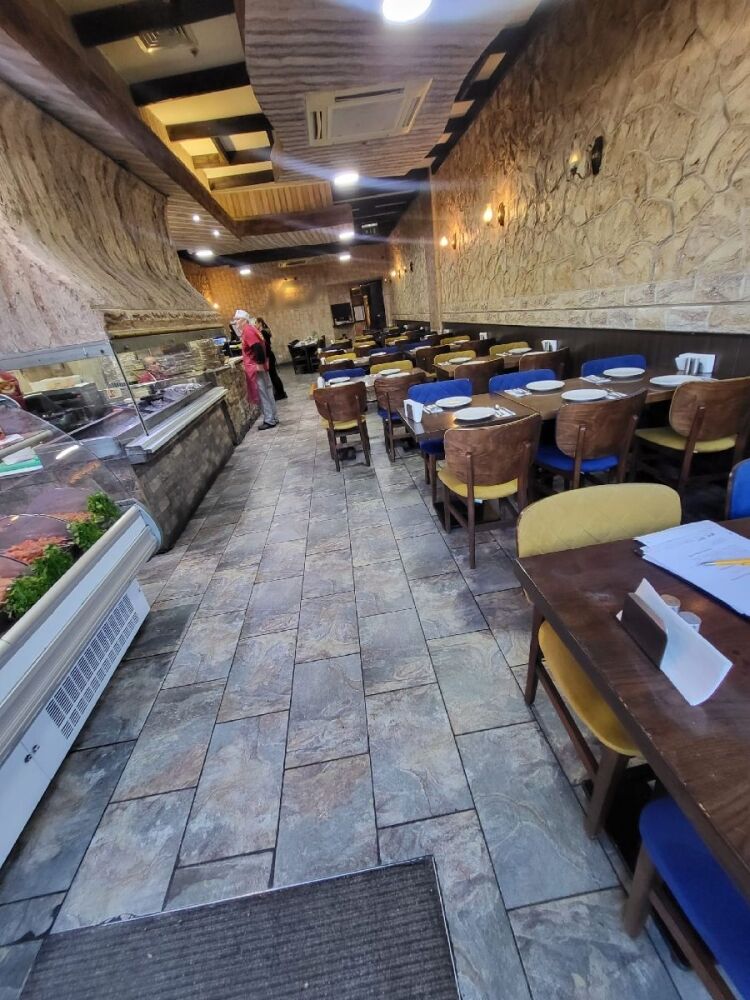 Mediterranean Restaurant and Takeaway for Sale in North London Photo 4