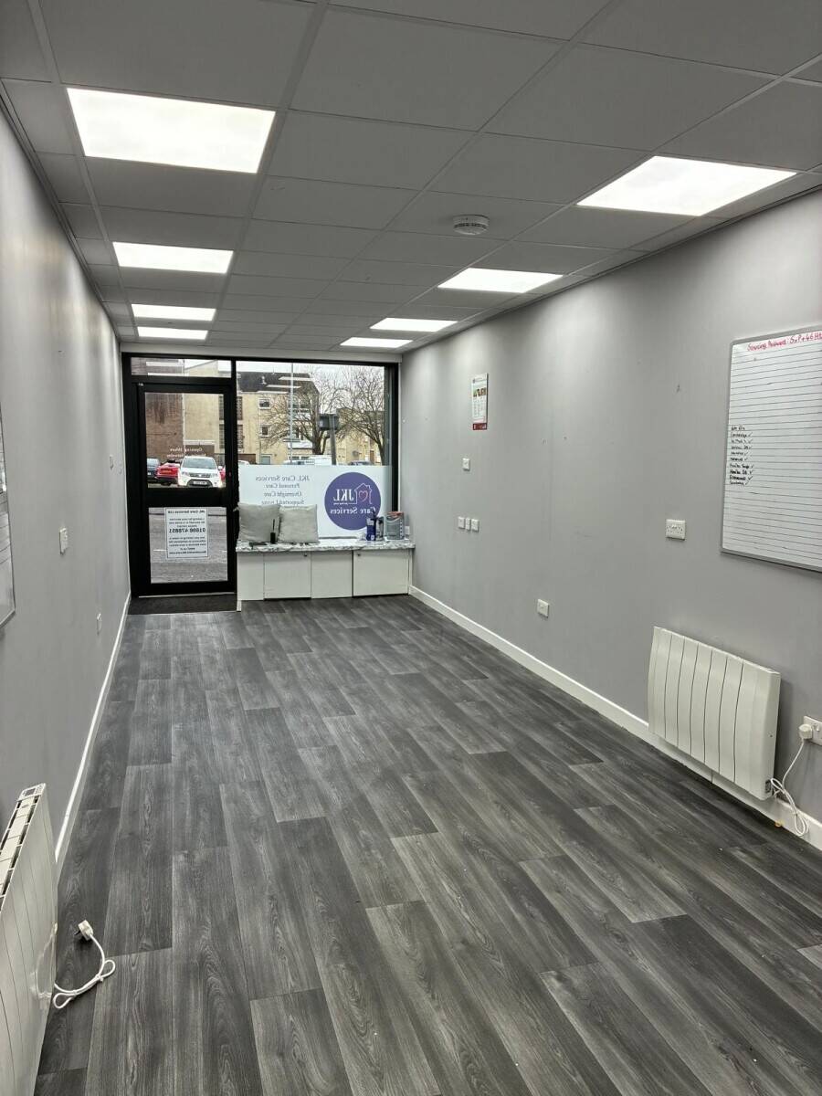 Retail Property for Sale in Hamilton South Lanarkshire with Class 1 Consent and 878 sq ft Space Photo 2