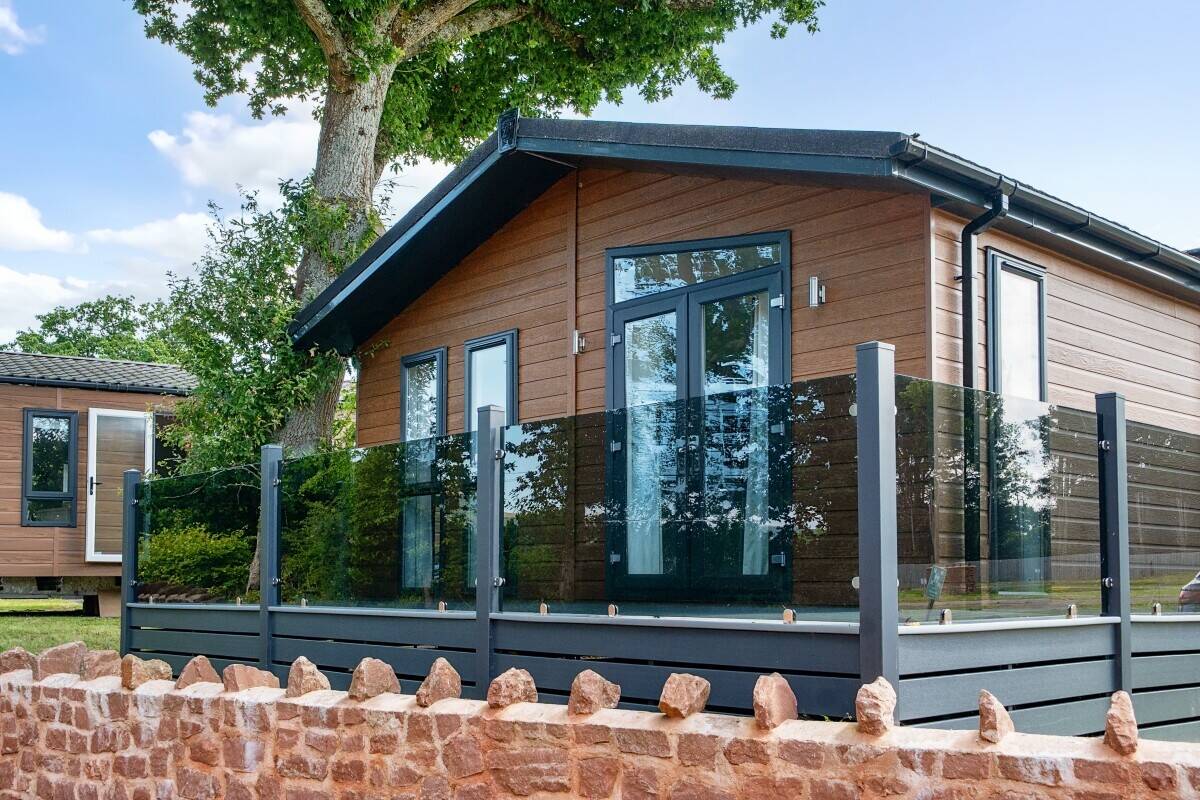 Scandinavian Style Lodges for Sale Near Minehead, Taunton and Williton in Somerset Photo 4