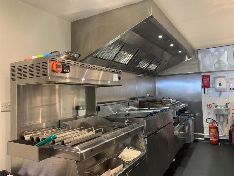 Leasehold restaurant available on Whiteladies Road in Bristol Photo 4